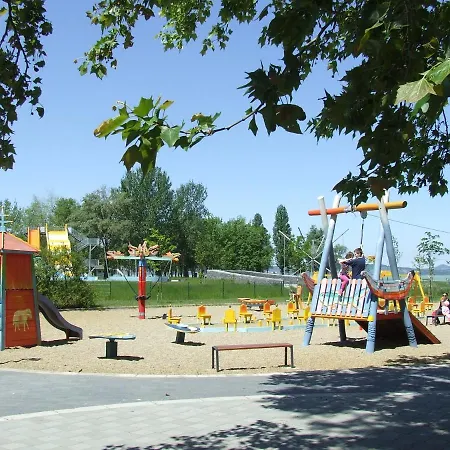 Ferienhaus Biborka Nyaralo Nagyobb Tarsasagnak Balatonboglár