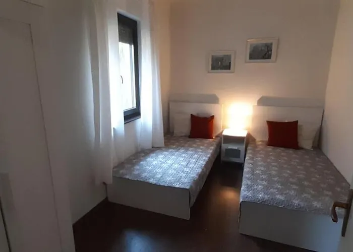 Biborka Nyaralo Nagyobb Tarsasagnak Ferienhaus
